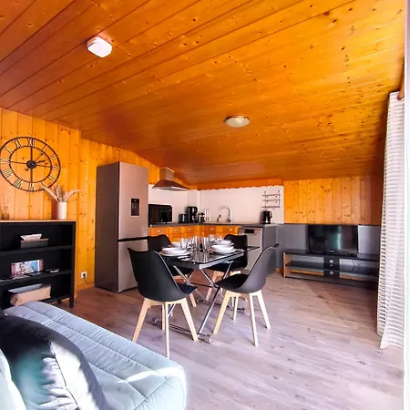 T2 Confort Avec Balcon Au Calme Entre Et Montagne Apartment *
